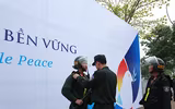 [Ảnh] An ninh nghiêm ngặt trước giờ Tổng thống Donald Trump tới khách sạn JW Marriott